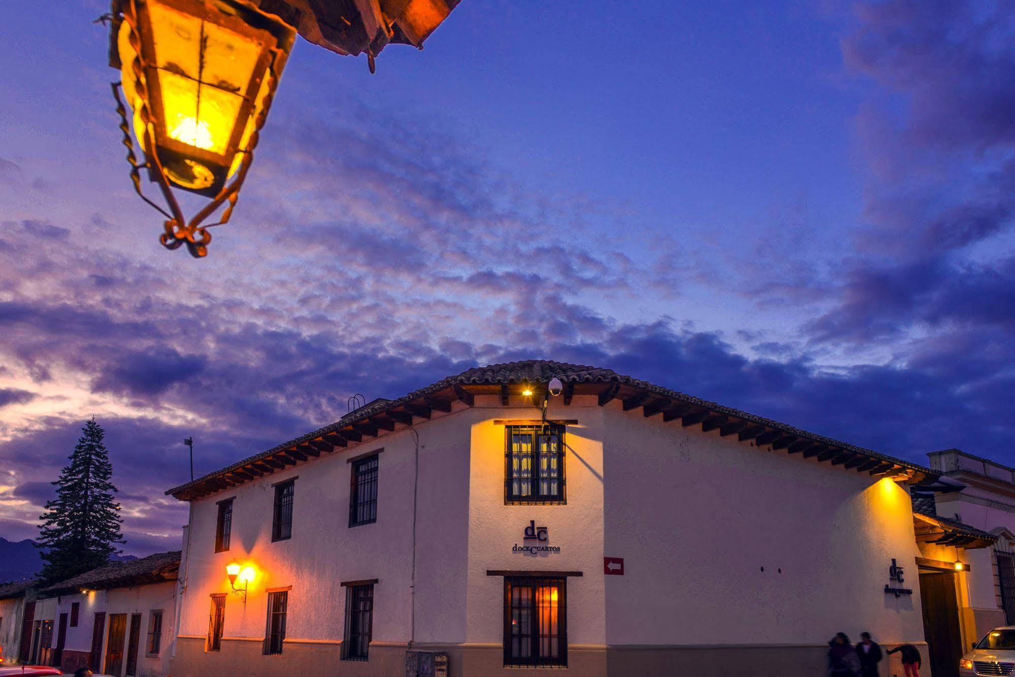 Docecuartos Hotel ซานกริสโตบัล เด ลาสกาซาส ภายนอก รูปภาพ
