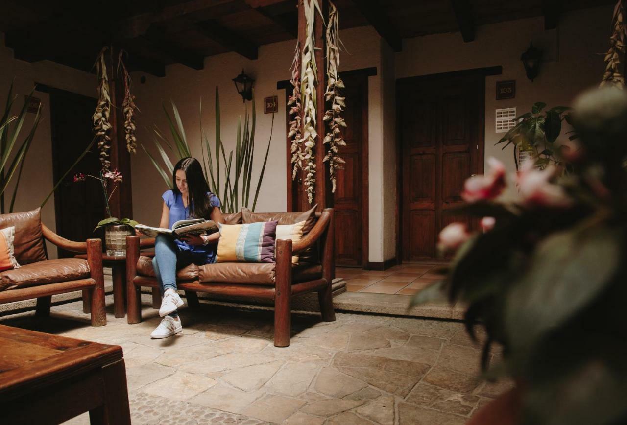 Docecuartos Hotel ซานกริสโตบัล เด ลาสกาซาส ภายนอก รูปภาพ